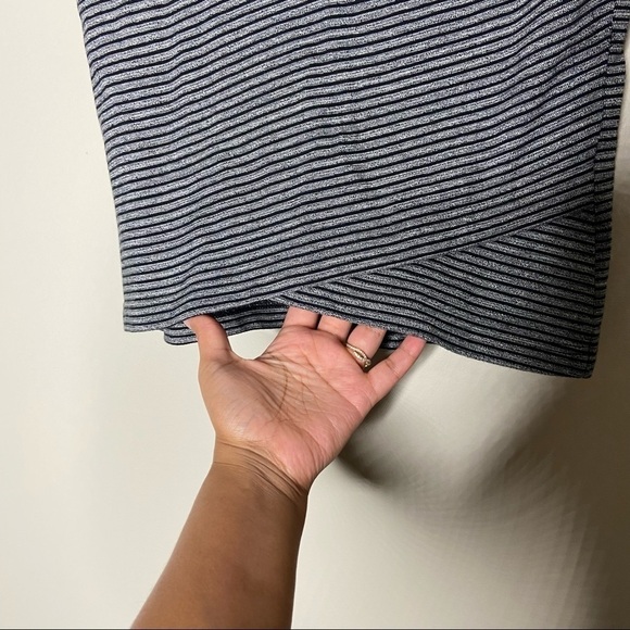 Madewell Size XS Stripe Crossover Tank Top 100% Cotton Black C9024 - Picture 6 of 6